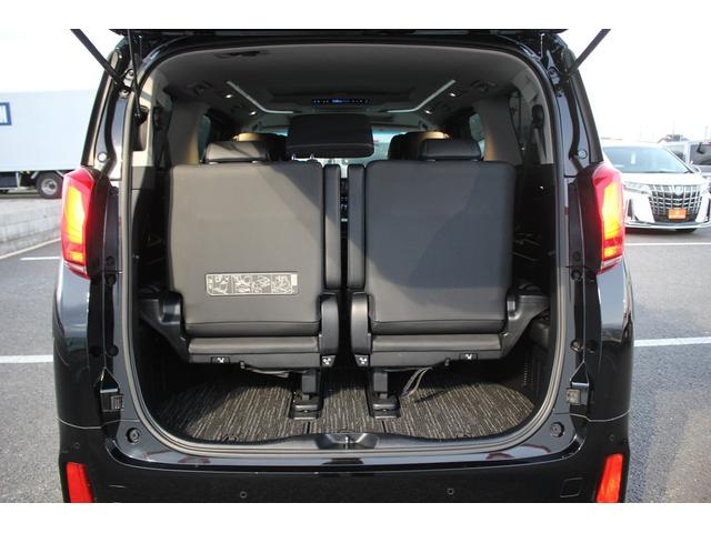 アルファード ２．５Ｓ　Ｃパッケージ　後期型　禁煙車　サンルーフ　純正９型ナビ　フルセグＴＶ　バックカメラ　後席モニター　３眼ＬＥＤヘッドライト　ＥＴＣ　両側電動スライドドア　レーダークルーズコントロール　電動リアゲート　黒革シート（76枚目）