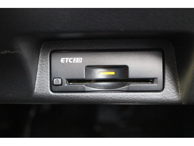 スカイライン ＧＴ　タイプＳＰ　後期型　禁煙車　純正ナビ　フルセグＴＶ　全周囲カメラ　レーダークルーズコントロール　ＬＥＤヘッドライト　ＥＴＣ　シートヒーター　ＢＯＳＥサウンドシステム　パワーシート　クリアランスソナー（6枚目）
