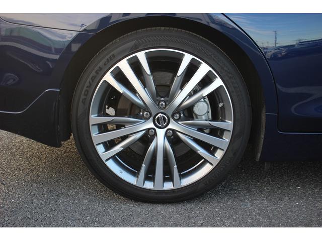 スカイライン ＧＴ　タイプＳＰ　後期型　禁煙車　純正ナビ　フルセグＴＶ　全周囲カメラ　レーダークルーズコントロール　ＬＥＤヘッドライト　ＥＴＣ　シートヒーター　ＢＯＳＥサウンドシステム　パワーシート　クリアランスソナー（16枚目）