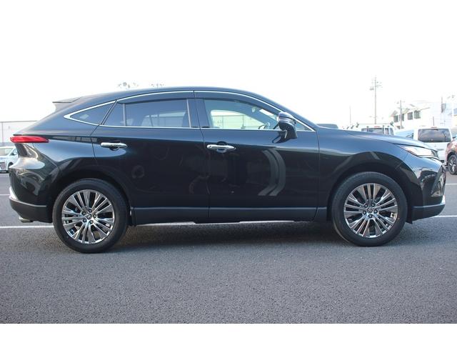 ハリアーハイブリッド Ｚ　禁煙車　純正メーカーナビ　フルセグＴＶ　パノラマルーフ　ＪＢＬサウンドシステム　ＬＥＤヘッドライト　デジタルインナーミラー　全周囲カメラ　レーダークルーズコントロール　純正１９アルミホイール（14枚目）