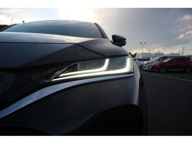 ハリアーハイブリッド Ｚ　禁煙車　純正メーカーナビ　フルセグＴＶ　パノラマルーフ　ＪＢＬサウンドシステム　ＬＥＤヘッドライト　デジタルインナーミラー　全周囲カメラ　レーダークルーズコントロール　純正１９アルミホイール（23枚目）