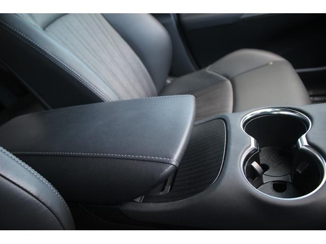 ハリアーハイブリッド Ｚ　禁煙車　純正メーカーナビ　フルセグＴＶ　パノラマルーフ　ＪＢＬサウンドシステム　ＬＥＤヘッドライト　デジタルインナーミラー　全周囲カメラ　レーダークルーズコントロール　純正１９アルミホイール（57枚目）