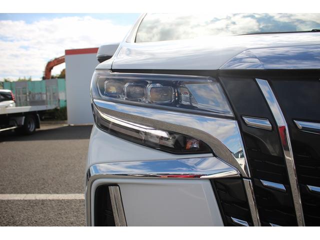 アルファードハイブリッド ＳＲ　Ｃパッケージ　後期型　禁煙車　純正９インチナビ　モデリスタフルエアロ　バックカメラ　後席モニター　黒革シート　トヨタセーフティーセンス　ＥＴＣ２．０　シートヒーターシートエアコン　電動リアゲート　クリアランスソナー（20枚目）