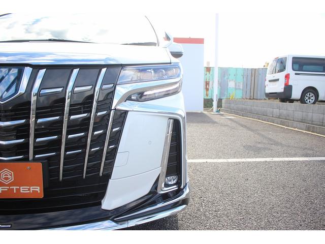 アルファードハイブリッド ＳＲ　Ｃパッケージ　後期型　禁煙車　純正９インチナビ　モデリスタフルエアロ　バックカメラ　後席モニター　黒革シート　トヨタセーフティーセンス　ＥＴＣ２．０　シートヒーターシートエアコン　電動リアゲート　クリアランスソナー（22枚目）