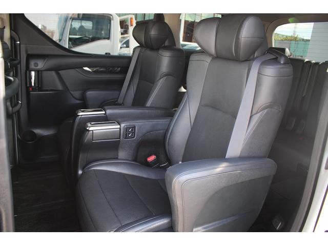 アルファードハイブリッド ＳＲ　Ｃパッケージ　後期型　禁煙車　純正９インチナビ　モデリスタフルエアロ　バックカメラ　後席モニター　黒革シート　トヨタセーフティーセンス　ＥＴＣ２．０　シートヒーターシートエアコン　電動リアゲート　クリアランスソナー（44枚目）