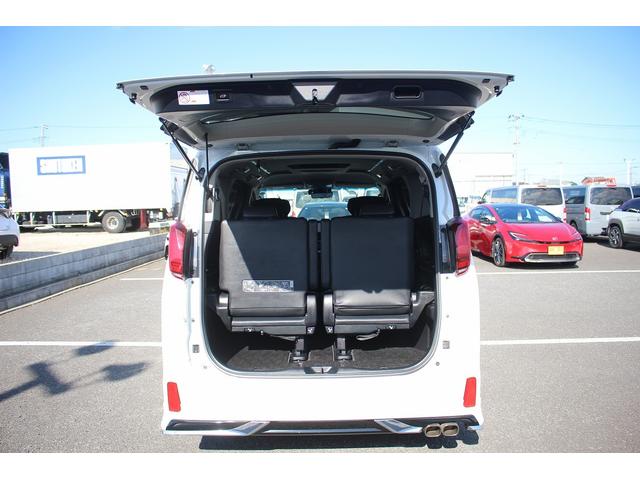 アルファードハイブリッド ＳＲ　Ｃパッケージ　後期型　禁煙車　純正９インチナビ　モデリスタフルエアロ　バックカメラ　後席モニター　黒革シート　トヨタセーフティーセンス　ＥＴＣ２．０　シートヒーターシートエアコン　電動リアゲート　クリアランスソナー（75枚目）