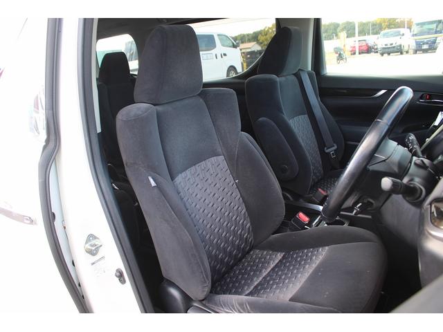 アルファード ２．５Ｓ　Ａパッケージ　純正９インチディスプレイオーディオ　フルセグＴＶ　バックカメラ　両側電動スライドドア　純正１８インチアルミホイール　ＬＥＤヘッドライト　オートクルーズコントロール　ＥＴＣ　衝突軽減ブレーキ（42枚目）