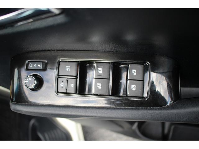 アルファード ２．５Ｓ　Ａパッケージ　純正９インチディスプレイオーディオ　フルセグＴＶ　バックカメラ　両側電動スライドドア　純正１８インチアルミホイール　ＬＥＤヘッドライト　オートクルーズコントロール　ＥＴＣ　衝突軽減ブレーキ（70枚目）