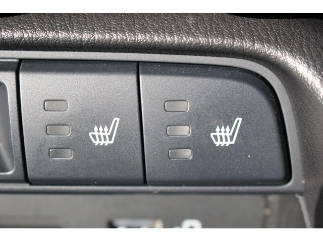 大好評のボディコーティング「ハイモースコート」もご納車までに施工可能。雨染みや線傷など中古車だからと諦めていませんか？ピカピカの状態でお乗り出しいただけます。