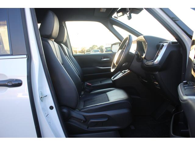 ノア ハイブリッドS-Z 禁煙車 純正10インチナビ フルセグTV14インチ有機ELフリップダウンモニター バックカメラ ブラインドスポットモニター 両側電動スライドドア レーダークルーズコントロール パワーバックゲート(45枚目)