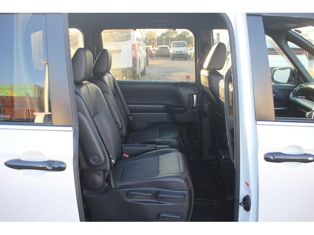 ノア ハイブリッドS-Z 禁煙車 純正10インチナビ フルセグTV14インチ有機ELフリップダウンモニター バックカメラ ブラインドスポットモニター 両側電動スライドドア レーダークルーズコントロール パワーバックゲート(47枚目)