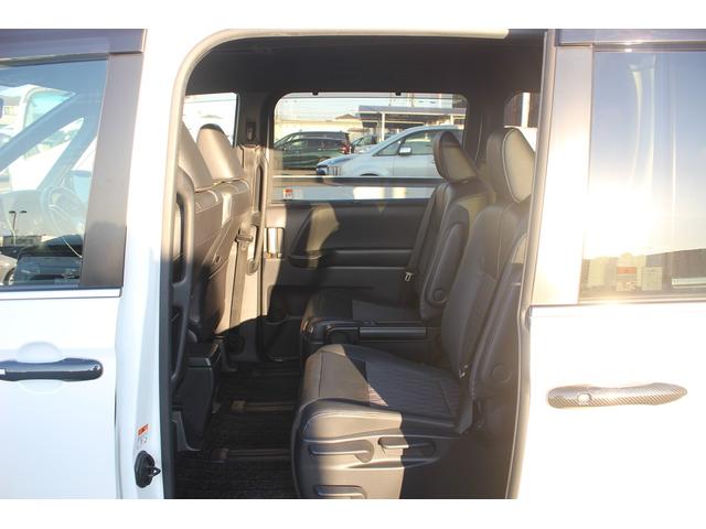 ノア ハイブリッドS-Z 禁煙車 純正10インチナビ フルセグTV14インチ有機ELフリップダウンモニター バックカメラ ブラインドスポットモニター 両側電動スライドドア レーダークルーズコントロール パワーバックゲート(51枚目)