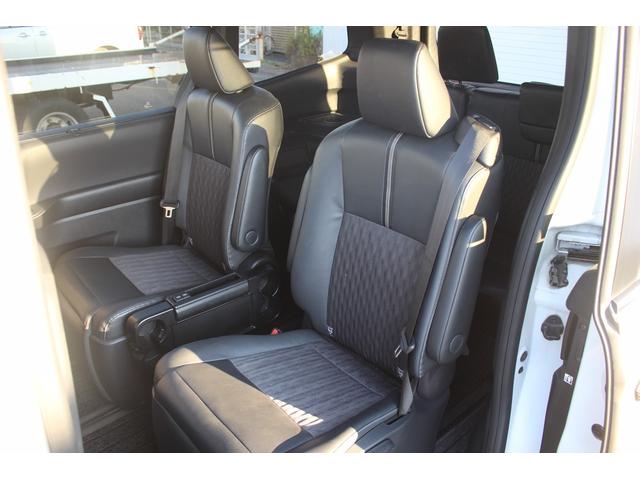 ノア ハイブリッドS-Z 禁煙車 純正10インチナビ フルセグTV14インチ有機ELフリップダウンモニター バックカメラ ブラインドスポットモニター 両側電動スライドドア レーダークルーズコントロール パワーバックゲート(52枚目)