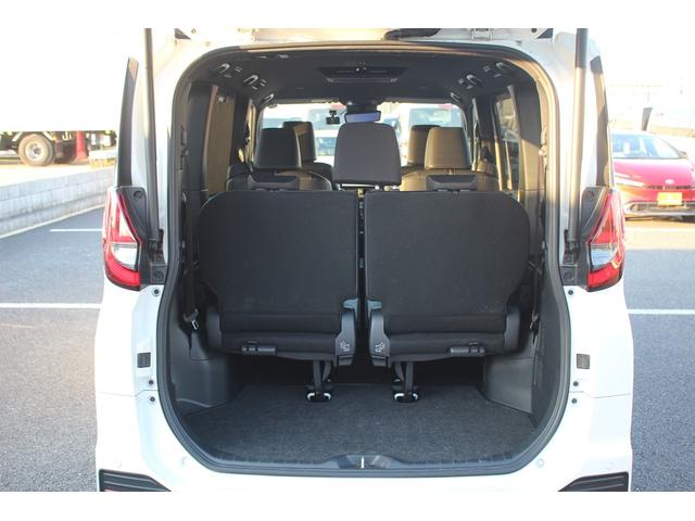 ノア ハイブリッドS-Z 禁煙車 純正10インチナビ フルセグTV14インチ有機ELフリップダウンモニター バックカメラ ブラインドスポットモニター 両側電動スライドドア レーダークルーズコントロール パワーバックゲート(77枚目)