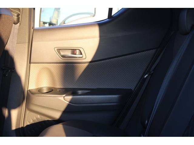 C-HR G-T 後期型 禁煙車 純正8インチディスプレイオーディオ 6速マニュアル ブラインドスポットモニター パノラミックビューモニター レーダークルーズコントロール 純正18インチアルミホイール ETC(39枚目)