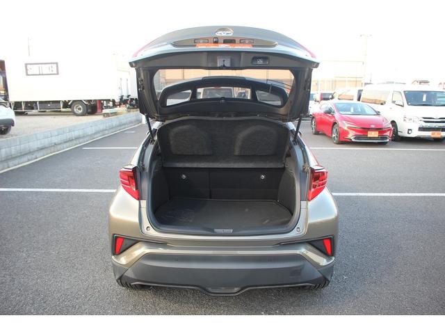 C-HR G-T 後期型 禁煙車 純正8インチディスプレイオーディオ 6速マニュアル ブラインドスポットモニター パノラミックビューモニター レーダークルーズコントロール 純正18インチアルミホイール ETC(70枚目)