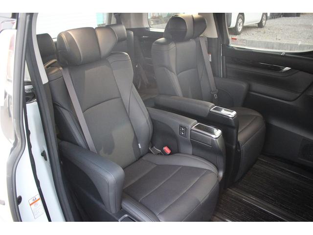 アルファード ２．５Ｓ　Ｃパッケージ　後期型　禁煙車　モデリスタフルエアロ　ＪＢＬ　純正１０．５インチナビ　全周囲カメラ　３眼ＬＥＤヘッドライト　電動リアゲート　シートヒーター　シートエアコン　デジタルインナーミラー　レーダークルコン（42枚目）