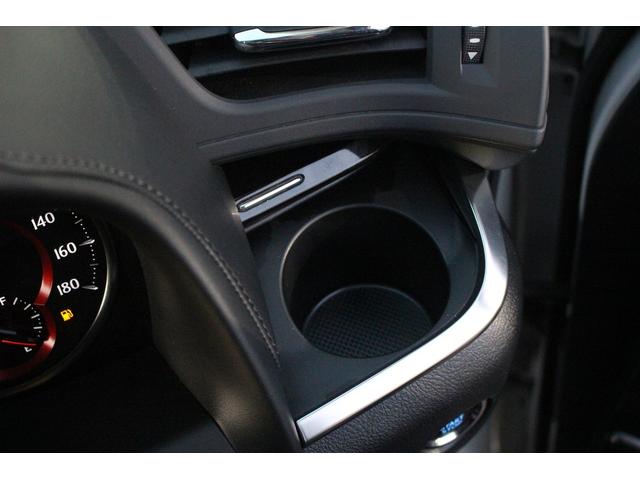 アルファード ２．５Ｓ　Ｃパッケージ　後期型　禁煙車　モデリスタフルエアロ　ＪＢＬ　純正１０．５インチナビ　全周囲カメラ　３眼ＬＥＤヘッドライト　電動リアゲート　シートヒーター　シートエアコン　デジタルインナーミラー　レーダークルコン（58枚目）