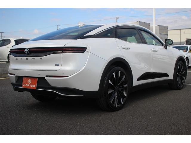 クラウンクロスオーバー ＲＳ　禁煙車　ワンオーナー　純正１２．３インチＨＤディスプレイ　全周囲カメラ　ヘッドアップディスプレイ　電動リアハッチ　ベンチレーション　フルセグＴＶ　純正２１インチアルミ　トヨタセーフティーセンス　ＥＴＣ（15枚目）