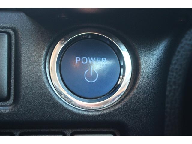 ノア ハイブリッドＳｉ　ダブルバイビー　禁煙車　純正１０インチナビ　フルセグＴＶ　バックカメラ　両側電動スライドドア　シートヒーター　ＬＥＤヘッドライト　ＥＴＣ２．０　クリアランスソナー　オートクルーズコントロールレーンキープアシスト（6枚目）