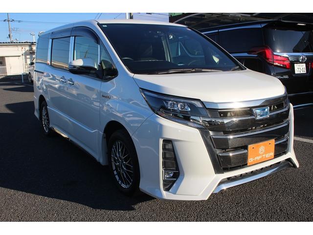ノア ハイブリッドＳｉ　ダブルバイビー　禁煙車　純正１０インチナビ　フルセグＴＶ　バックカメラ　両側電動スライドドア　シートヒーター　ＬＥＤヘッドライト　ＥＴＣ２．０　クリアランスソナー　オートクルーズコントロールレーンキープアシスト（9枚目）