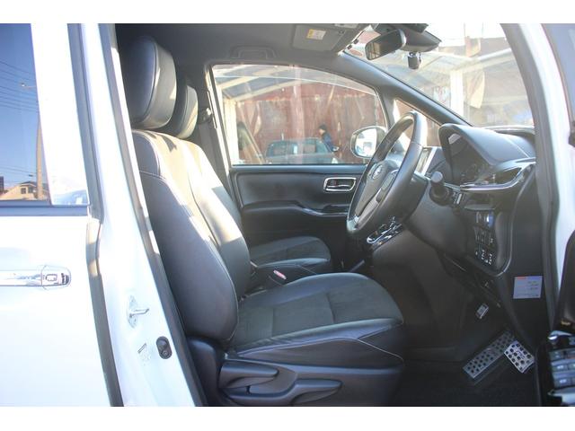 ノア ハイブリッドＳｉ　ダブルバイビー　禁煙車　純正１０インチナビ　フルセグＴＶ　バックカメラ　両側電動スライドドア　シートヒーター　ＬＥＤヘッドライト　ＥＴＣ２．０　クリアランスソナー　オートクルーズコントロールレーンキープアシスト（28枚目）