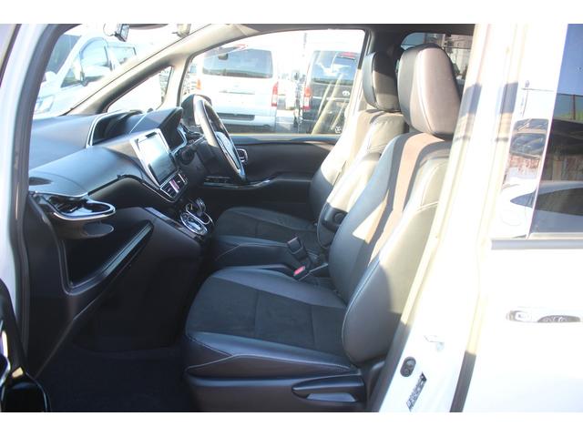 ノア ハイブリッドＳｉ　ダブルバイビー　禁煙車　純正１０インチナビ　フルセグＴＶ　バックカメラ　両側電動スライドドア　シートヒーター　ＬＥＤヘッドライト　ＥＴＣ２．０　クリアランスソナー　オートクルーズコントロールレーンキープアシスト（37枚目）