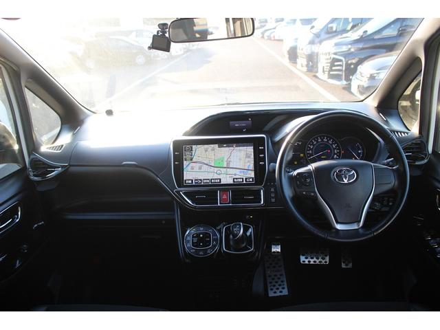 ノア ハイブリッドＳｉ　ダブルバイビー　禁煙車　純正１０インチナビ　フルセグＴＶ　バックカメラ　両側電動スライドドア　シートヒーター　ＬＥＤヘッドライト　ＥＴＣ２．０　クリアランスソナー　オートクルーズコントロールレーンキープアシスト（39枚目）