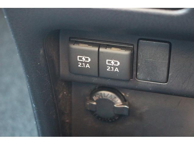 ノア ハイブリッドＳｉ　ダブルバイビー　禁煙車　純正１０インチナビ　フルセグＴＶ　バックカメラ　両側電動スライドドア　シートヒーター　ＬＥＤヘッドライト　ＥＴＣ２．０　クリアランスソナー　オートクルーズコントロールレーンキープアシスト（49枚目）