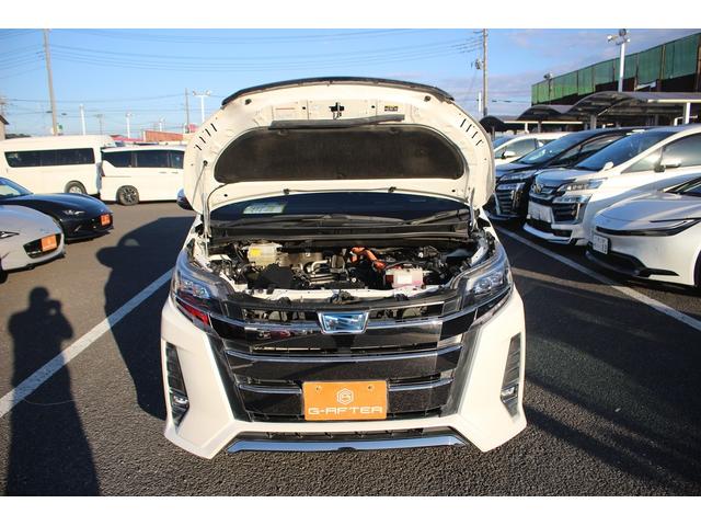 ノア ハイブリッドＳｉ　ダブルバイビー　禁煙車　純正１０インチナビ　フルセグＴＶ　バックカメラ　両側電動スライドドア　シートヒーター　ＬＥＤヘッドライト　ＥＴＣ２．０　クリアランスソナー　オートクルーズコントロールレーンキープアシスト（70枚目）