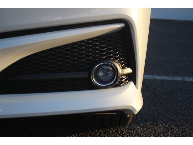 クラウンハイブリッド Ｇ－エグゼクティブ　禁煙車　純正８インチナビ　サンルーフ　フルセグＴＶ　全周囲カメラ　革シート　シートヒーター・シートエアコン　ＥＴＣ２．０　純正１８インチアルミホイール　クリアランスソナー　アイドリングストップ（22枚目）