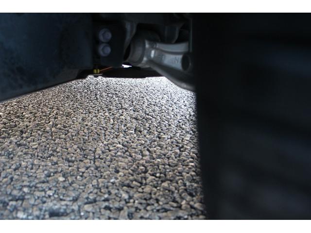 クラウンハイブリッド Ｇ－エグゼクティブ　禁煙車　純正８インチナビ　サンルーフ　フルセグＴＶ　全周囲カメラ　革シート　シートヒーター・シートエアコン　ＥＴＣ２．０　純正１８インチアルミホイール　クリアランスソナー　アイドリングストップ（30枚目）