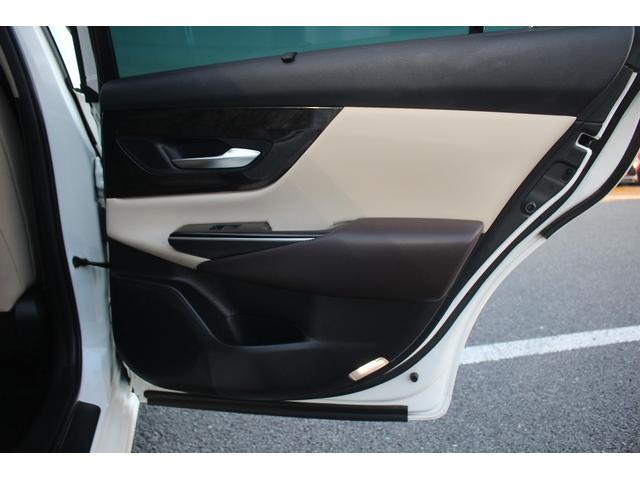 クラウンハイブリッド Ｇ－エグゼクティブ　禁煙車　純正８インチナビ　サンルーフ　フルセグＴＶ　全周囲カメラ　革シート　シートヒーター・シートエアコン　ＥＴＣ２．０　純正１８インチアルミホイール　クリアランスソナー　アイドリングストップ（35枚目）