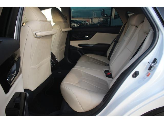 クラウンハイブリッド Ｇ－エグゼクティブ　禁煙車　純正８インチナビ　サンルーフ　フルセグＴＶ　全周囲カメラ　革シート　シートヒーター・シートエアコン　ＥＴＣ２．０　純正１８インチアルミホイール　クリアランスソナー　アイドリングストップ（39枚目）