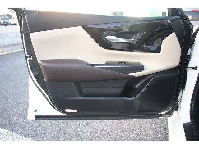 クラウンハイブリッド Ｇ－エグゼクティブ　禁煙車　純正８インチナビ　サンルーフ　フルセグＴＶ　全周囲カメラ　革シート　シートヒーター・シートエアコン　ＥＴＣ２．０　純正１８インチアルミホイール　クリアランスソナー　アイドリングストップ（41枚目）