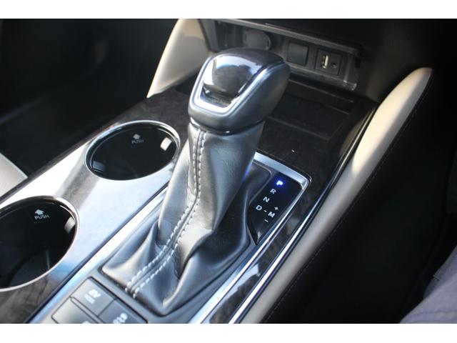 クラウンハイブリッド Ｇ－エグゼクティブ　禁煙車　純正８インチナビ　サンルーフ　フルセグＴＶ　全周囲カメラ　革シート　シートヒーター・シートエアコン　ＥＴＣ２．０　純正１８インチアルミホイール　クリアランスソナー　アイドリングストップ（46枚目）