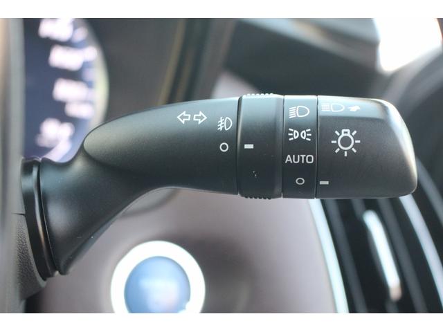 クラウンハイブリッド Ｇ－エグゼクティブ　禁煙車　純正８インチナビ　サンルーフ　フルセグＴＶ　全周囲カメラ　革シート　シートヒーター・シートエアコン　ＥＴＣ２．０　純正１８インチアルミホイール　クリアランスソナー　アイドリングストップ（53枚目）