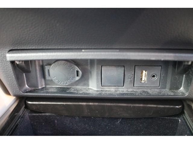 クラウンハイブリッド Ｇ－エグゼクティブ　禁煙車　純正８インチナビ　サンルーフ　フルセグＴＶ　全周囲カメラ　革シート　シートヒーター・シートエアコン　ＥＴＣ２．０　純正１８インチアルミホイール　クリアランスソナー　アイドリングストップ（57枚目）