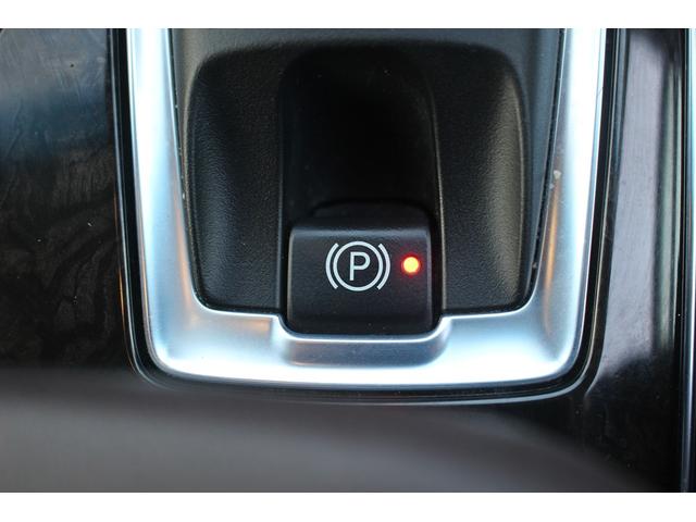 クラウンハイブリッド Ｇ－エグゼクティブ　禁煙車　純正８インチナビ　サンルーフ　フルセグＴＶ　全周囲カメラ　革シート　シートヒーター・シートエアコン　ＥＴＣ２．０　純正１８インチアルミホイール　クリアランスソナー　アイドリングストップ（60枚目）