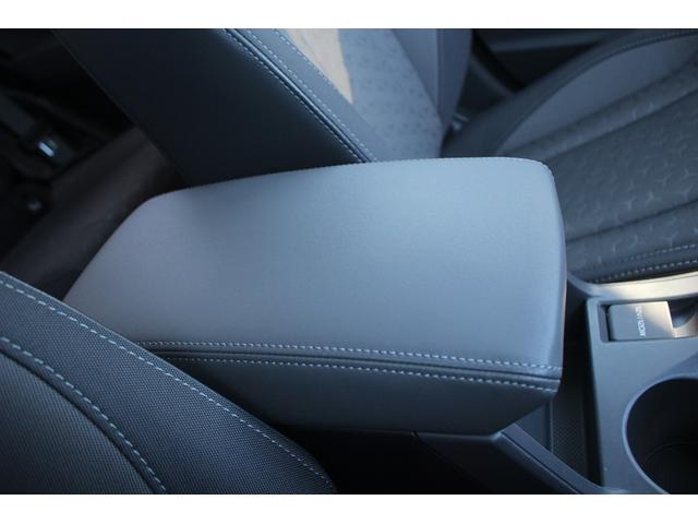 クロストレック ツーリング　禁煙車　純正１１．６型ディスプレイオーディオ　全周囲カメラ　フルセグＴＶ　レーダークルーズコントロール　純正１７インチアルミホイール　ＥＴＣ　ＬＥＤヘッドライト　衝突軽減ブレーキ　パワーシート（64枚目）