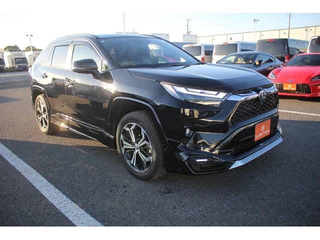 ＲＡＶ４ ＰＨＶ Ｚ　後期型　禁煙車　純正１０．５インチディスプレイオーディオ　モデリスタフルエアロ　サンルーフ　フルセグＴＶ　電動リアゲート　バックカメラ　レーンキープアシスト　ＥＴＣ２．０　ＬＥＤヘッドライト（9枚目）