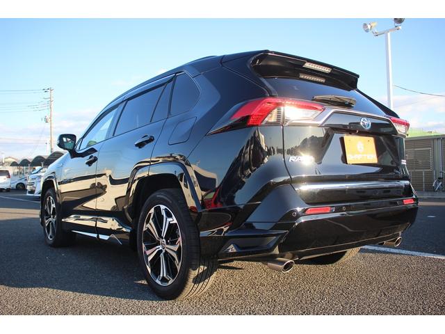 ＲＡＶ４ ＰＨＶ Ｚ　後期型　禁煙車　純正１０．５インチディスプレイオーディオ　モデリスタフルエアロ　サンルーフ　フルセグＴＶ　電動リアゲート　バックカメラ　レーンキープアシスト　ＥＴＣ２．０　ＬＥＤヘッドライト（13枚目）