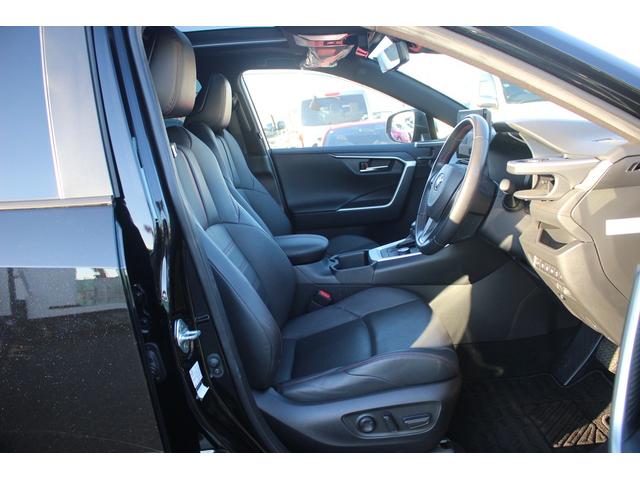 ＲＡＶ４ ＰＨＶ Ｚ　後期型　禁煙車　純正１０．５インチディスプレイオーディオ　モデリスタフルエアロ　サンルーフ　フルセグＴＶ　電動リアゲート　バックカメラ　レーンキープアシスト　ＥＴＣ２．０　ＬＥＤヘッドライト（33枚目）