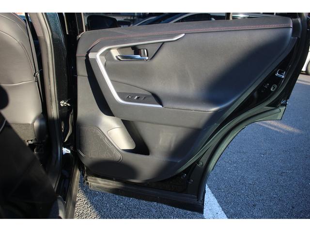 ＲＡＶ４ ＰＨＶ Ｚ　後期型　禁煙車　純正１０．５インチディスプレイオーディオ　モデリスタフルエアロ　サンルーフ　フルセグＴＶ　電動リアゲート　バックカメラ　レーンキープアシスト　ＥＴＣ２．０　ＬＥＤヘッドライト（35枚目）