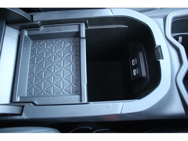 ＲＡＶ４ ＰＨＶ Ｚ　後期型　禁煙車　純正１０．５インチディスプレイオーディオ　モデリスタフルエアロ　サンルーフ　フルセグＴＶ　電動リアゲート　バックカメラ　レーンキープアシスト　ＥＴＣ２．０　ＬＥＤヘッドライト（61枚目）