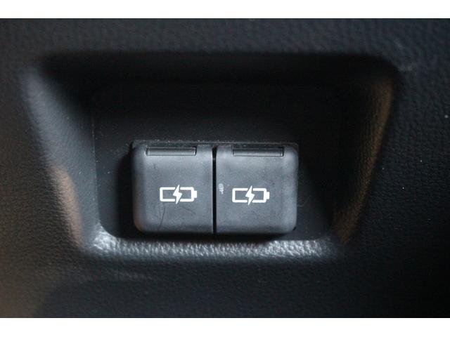 ＲＡＶ４ ＰＨＶ Ｚ　後期型　禁煙車　純正１０．５インチディスプレイオーディオ　モデリスタフルエアロ　サンルーフ　フルセグＴＶ　電動リアゲート　バックカメラ　レーンキープアシスト　ＥＴＣ２．０　ＬＥＤヘッドライト（63枚目）