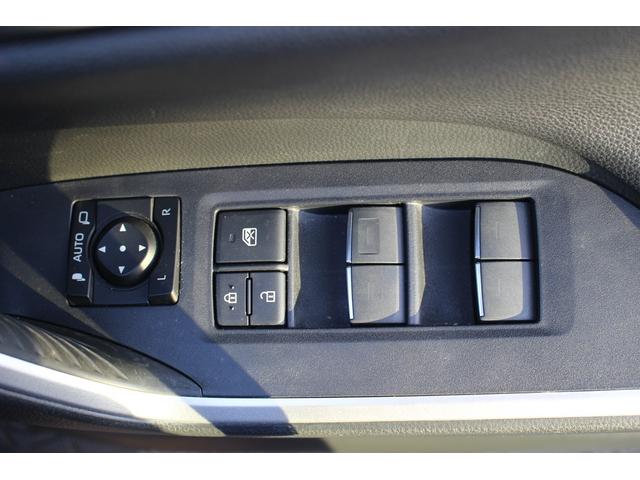 ＲＡＶ４ ＰＨＶ Ｚ　後期型　禁煙車　純正１０．５インチディスプレイオーディオ　モデリスタフルエアロ　サンルーフ　フルセグＴＶ　電動リアゲート　バックカメラ　レーンキープアシスト　ＥＴＣ２．０　ＬＥＤヘッドライト（68枚目）