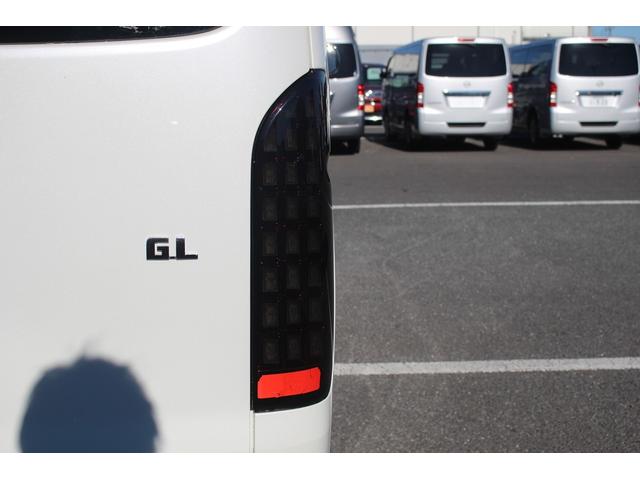 ハイエースワゴン ＧＬ　ナビ　バックカメラ　１０人乗り　片側スライドドア　ＬＥＤヘッドライト　１００Ｖ電源　Ｂｌｕｅｔｏｏｔｈ接続　ＥＴＣ　キーレスエントリーシステム　電動格納ミラー　ＣＤ・ＤＶＤ再生　オートライト（28枚目）