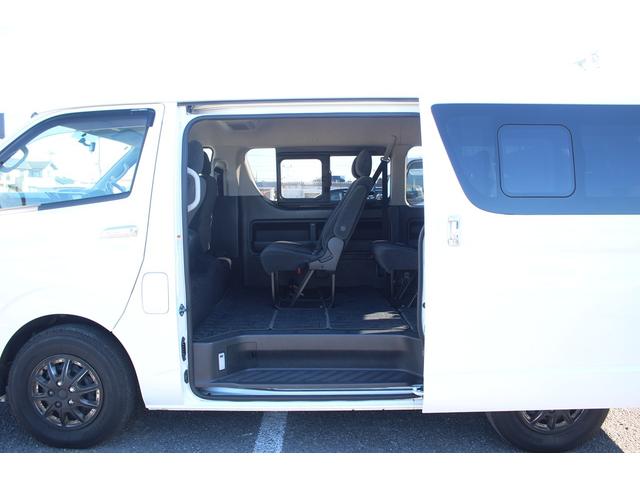 ハイエースワゴン ＧＬ　ナビ　バックカメラ　１０人乗り　片側スライドドア　ＬＥＤヘッドライト　１００Ｖ電源　Ｂｌｕｅｔｏｏｔｈ接続　ＥＴＣ　キーレスエントリーシステム　電動格納ミラー　ＣＤ・ＤＶＤ再生　オートライト（36枚目）