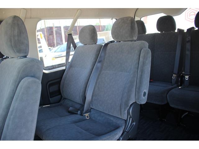 ハイエースワゴン ＧＬ　ナビ　バックカメラ　１０人乗り　片側スライドドア　ＬＥＤヘッドライト　１００Ｖ電源　Ｂｌｕｅｔｏｏｔｈ接続　ＥＴＣ　キーレスエントリーシステム　電動格納ミラー　ＣＤ・ＤＶＤ再生　オートライト（38枚目）